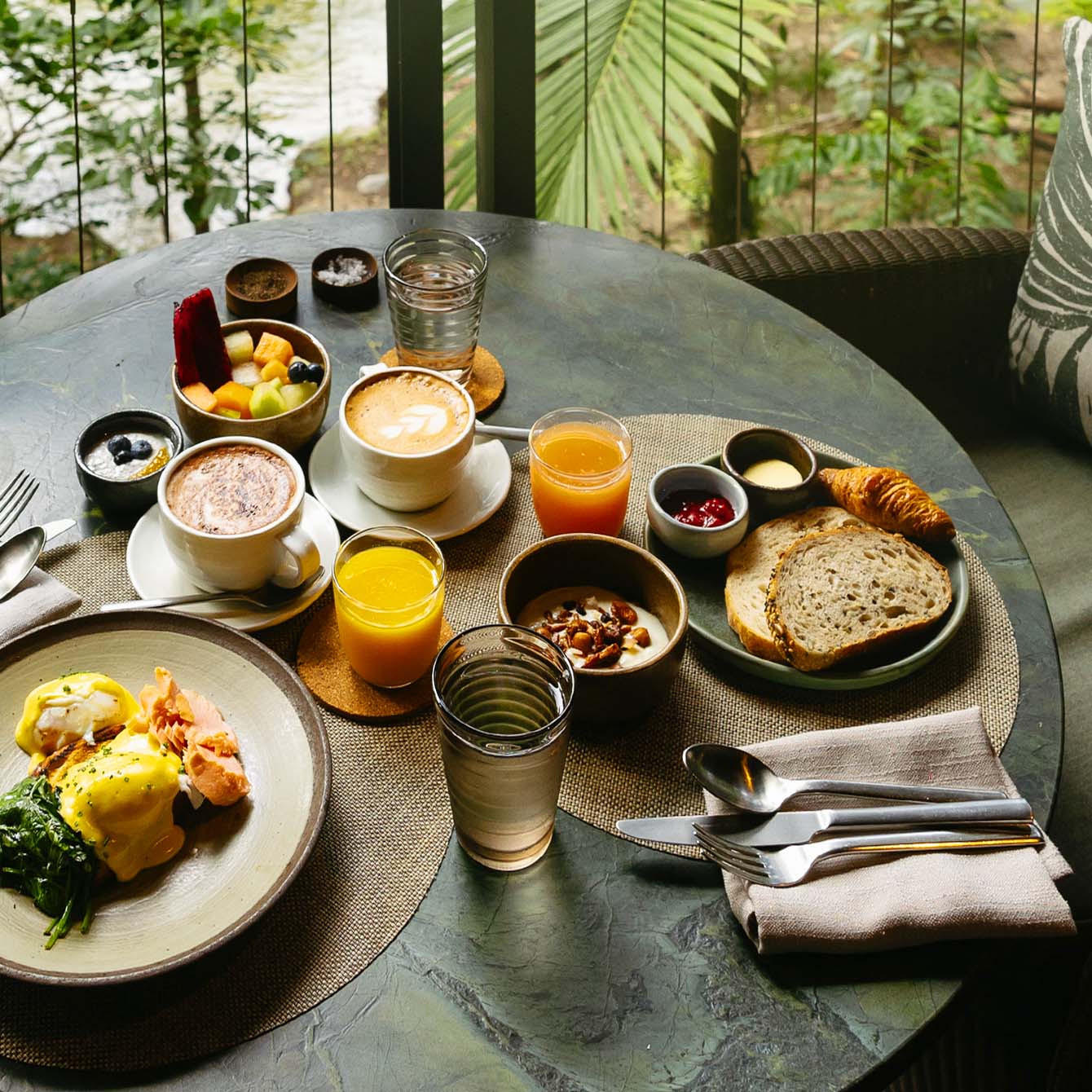 Breakfast Left